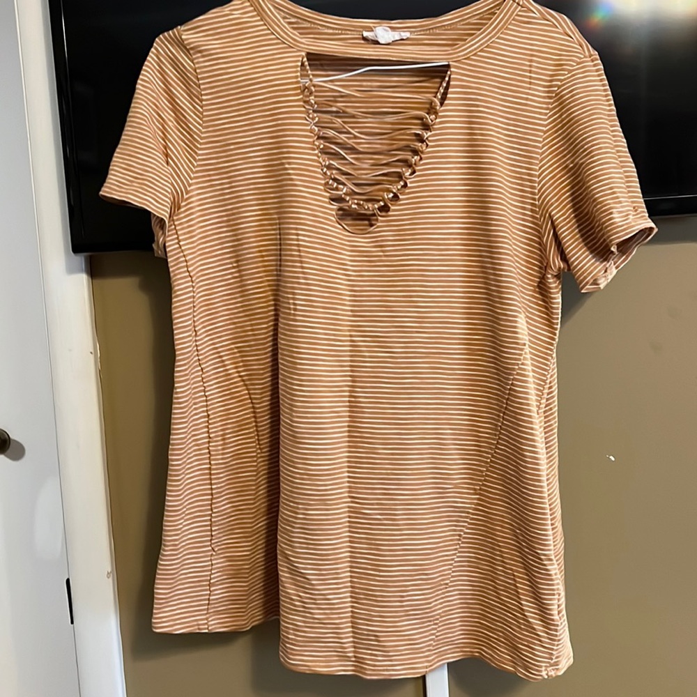 Cute Ripped tee